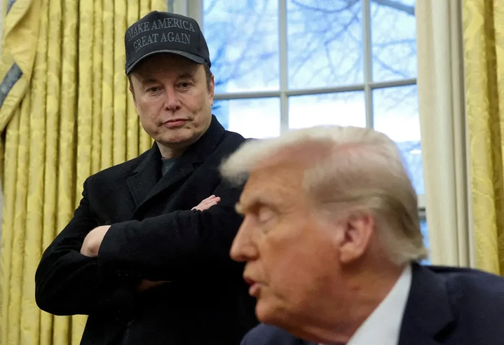 2025-04-02T155302Z_1_LYNXNPEL310TY_RTROPTP_4_EUA-TRUMP-MUSK